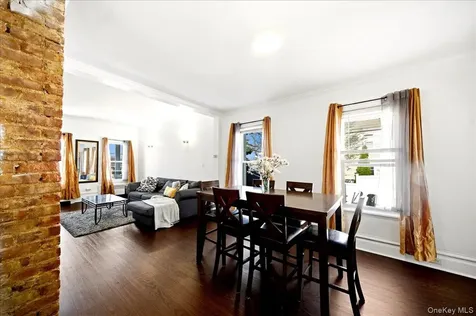 101 Fortfield Avenue Yonkers NY 10701