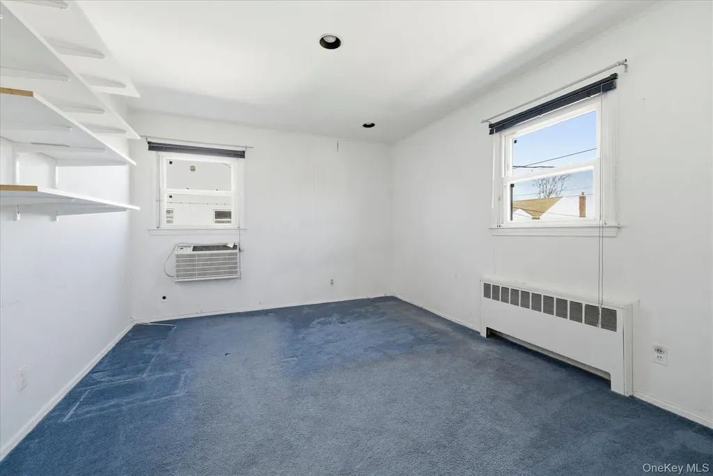 95 Thompson Avenue Oceanside NY 11572