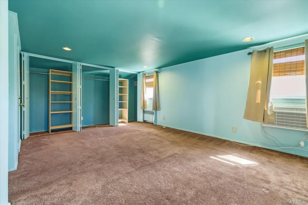 95 Thompson Avenue Oceanside NY 11572