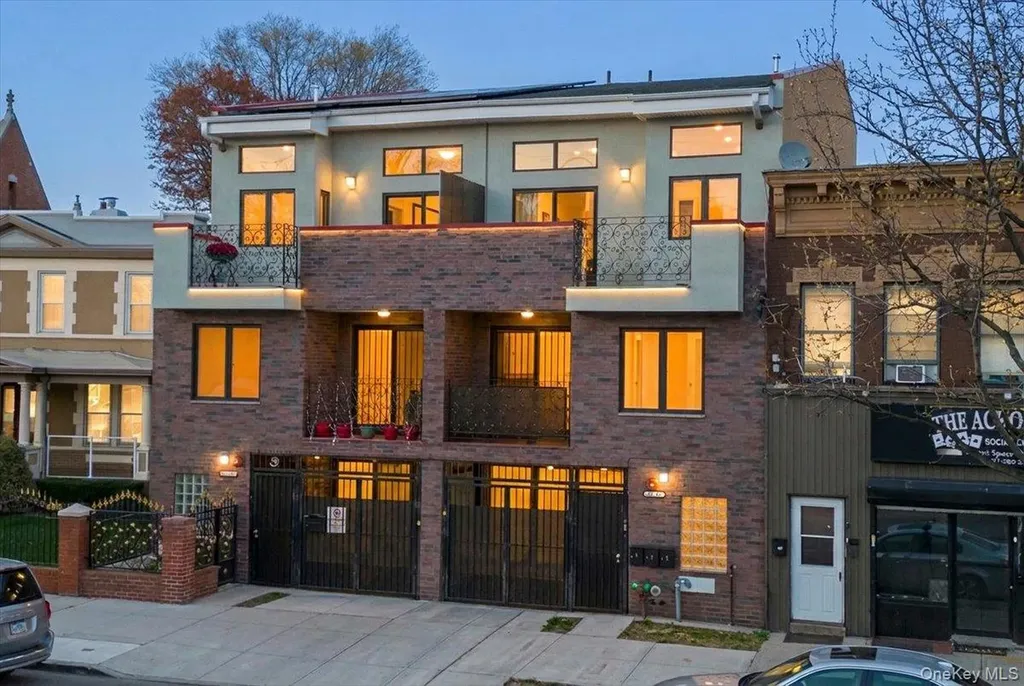 10847 Sutphin Boulevard Jamaica NY 11435