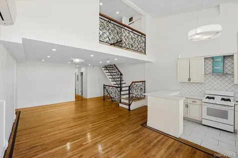 10847 Sutphin Boulevard Jamaica NY 11435