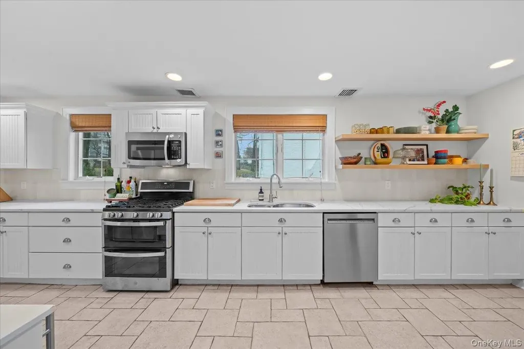 26 Shadow Lane Larchmont NY 10538