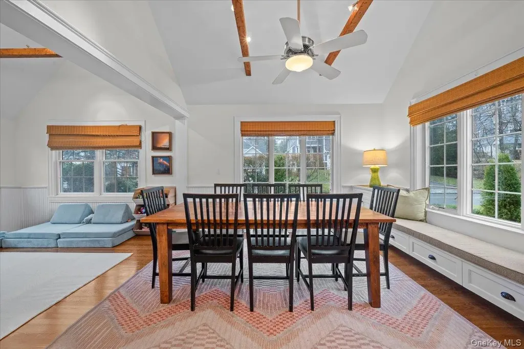 26 Shadow Lane Larchmont NY 10538