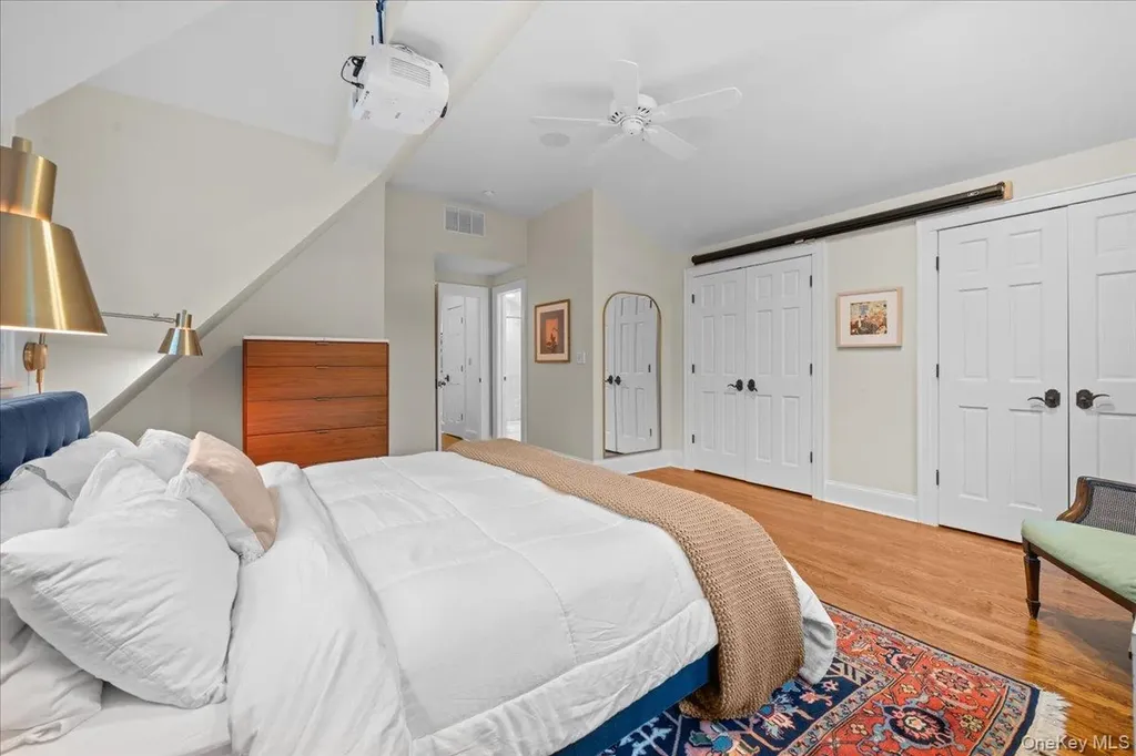 26 Shadow Lane Larchmont NY 10538