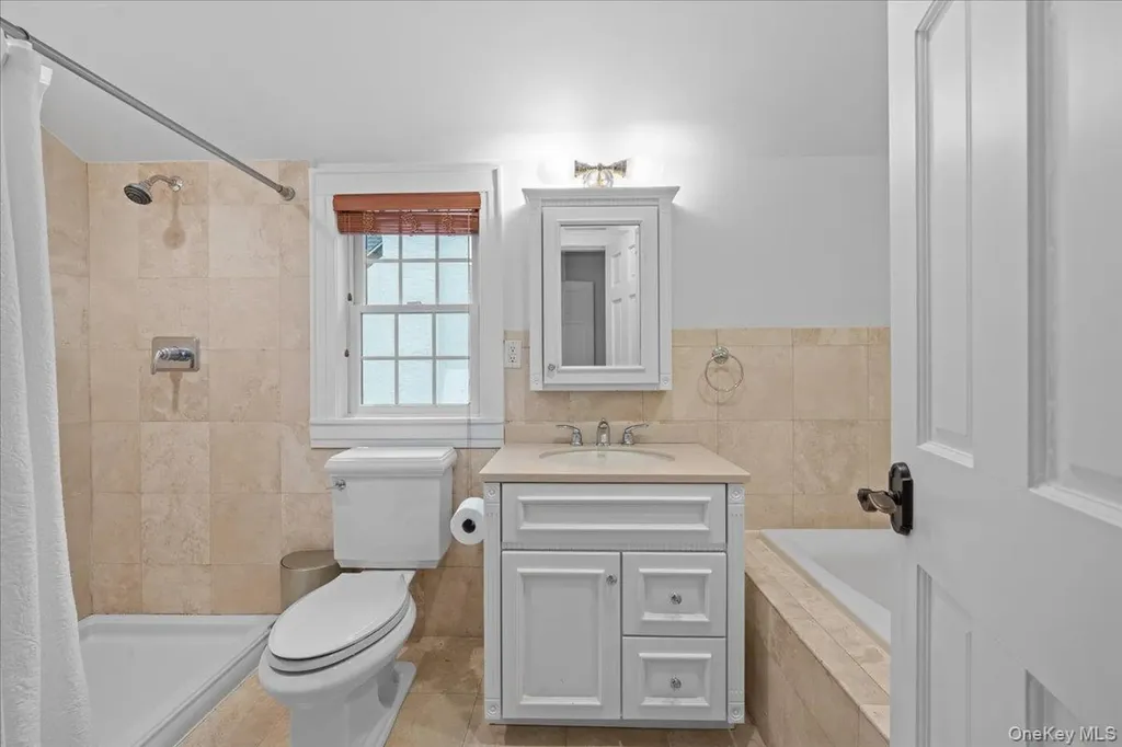 26 Shadow Lane Larchmont NY 10538