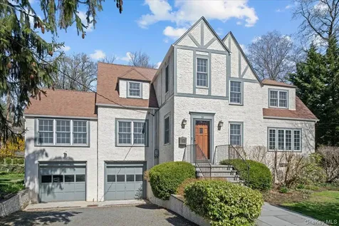 26 Shadow Lane Larchmont NY 10538