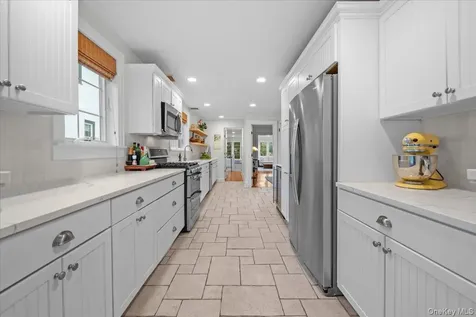 26 Shadow Lane Larchmont NY 10538