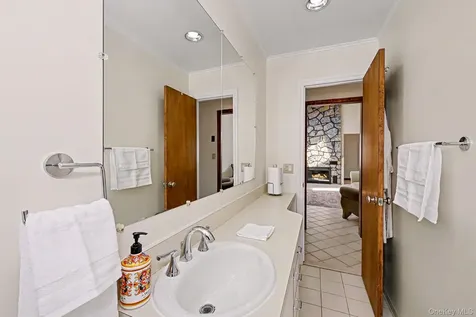 86 Birch Street Port Chester NY 10573