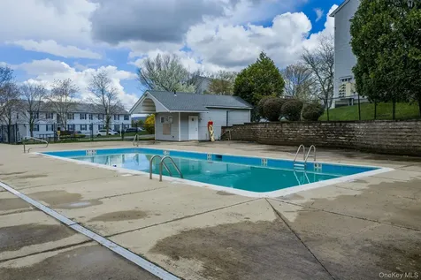18 Lexington Hill Harriman NY 10926