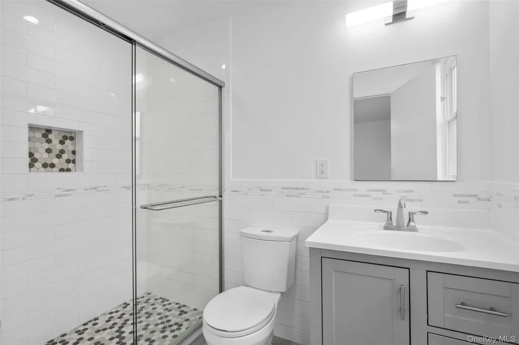 22 Rogers Drive New Rochelle NY 10804