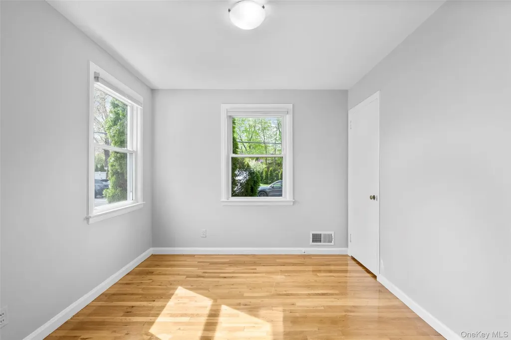 22 Rogers Drive New Rochelle NY 10804