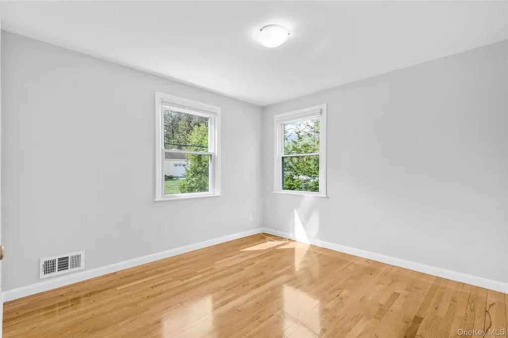 22 Rogers Drive New Rochelle NY 10804