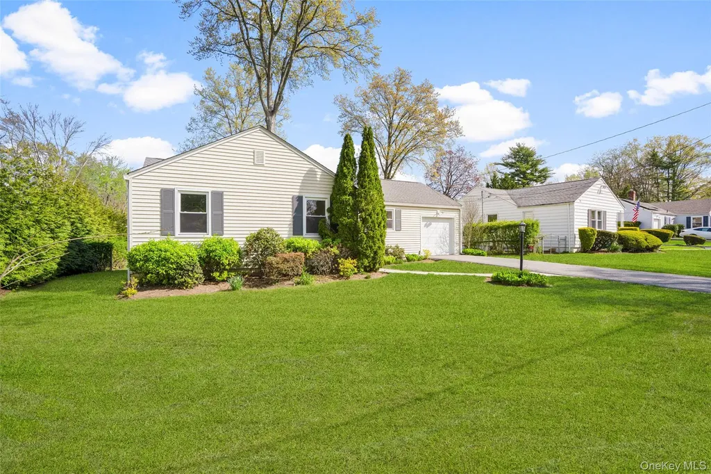 22 Rogers Drive New Rochelle NY 10804