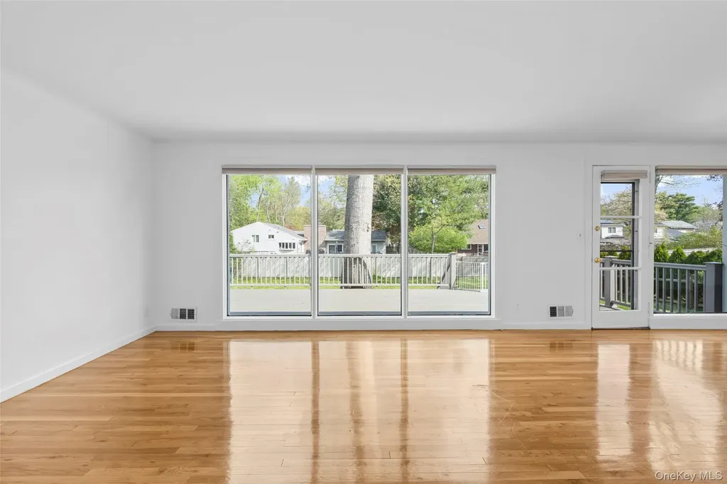 22 Rogers Drive New Rochelle NY 10804
