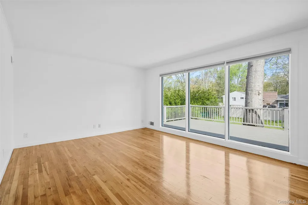 22 Rogers Drive New Rochelle NY 10804