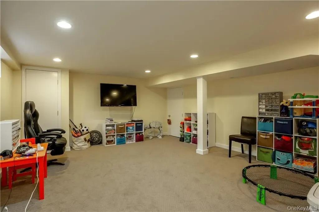 1 Lincoln Road Scarsdale NY 10583