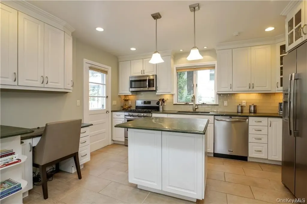 1 Lincoln Road Scarsdale NY 10583