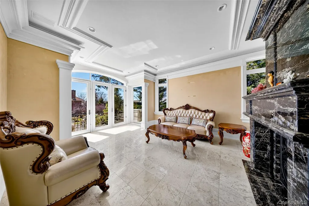 17 North Drive Malba NY 11357