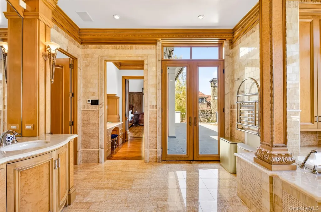 17 North Drive Malba NY 11357