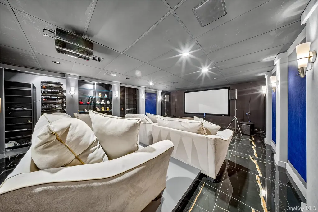 17 North Drive Malba NY 11357