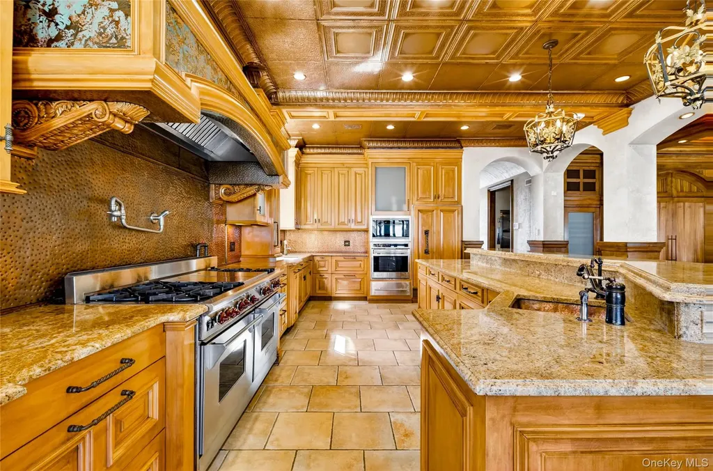 17 North Drive Malba NY 11357