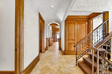 17 North Drive Malba NY 11357