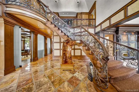 17 North Drive Malba NY 11357