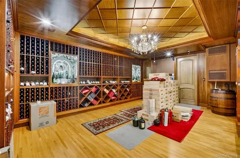 17 North Drive Malba NY 11357