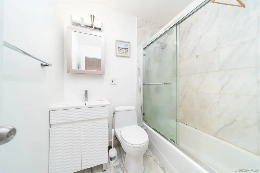 146-14 35th Avenue Flushing NY 11354