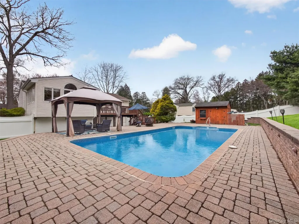 10 Michael Drive Blauvelt NY 10913