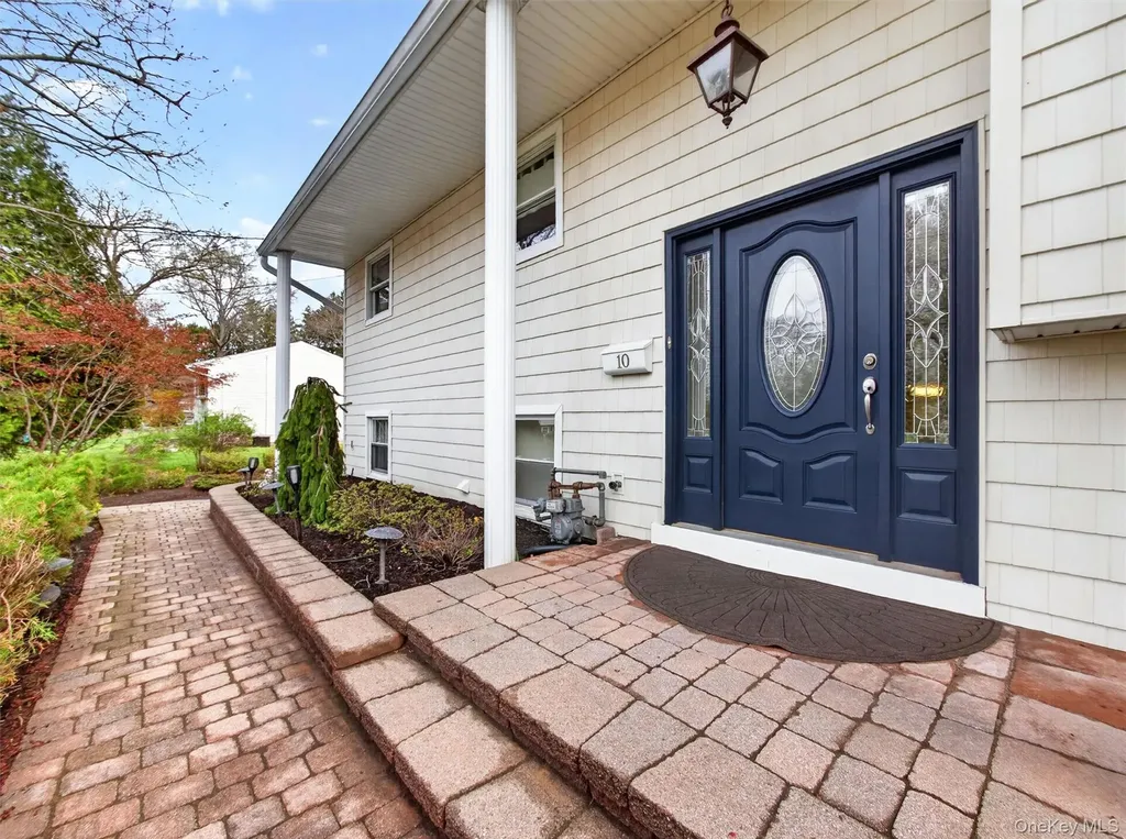 10 Michael Drive Blauvelt NY 10913