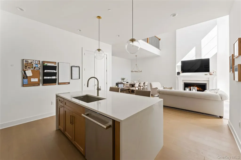17 Lila Lane Chappaqua NY 10514