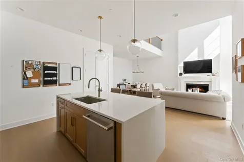 17 Lila Lane Chappaqua NY 10514
