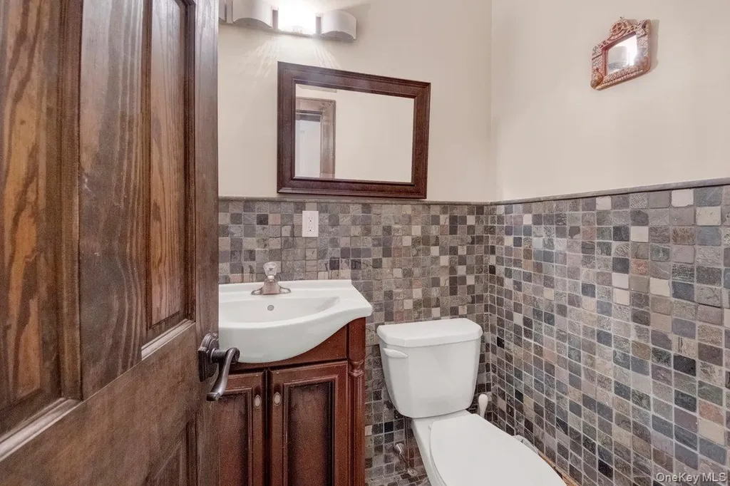 6 Sunset Lane Hartsdale NY 10530