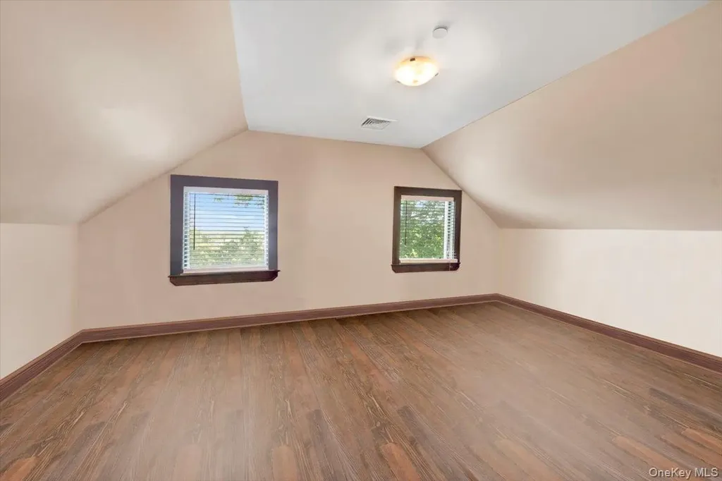 6 Sunset Lane Hartsdale NY 10530