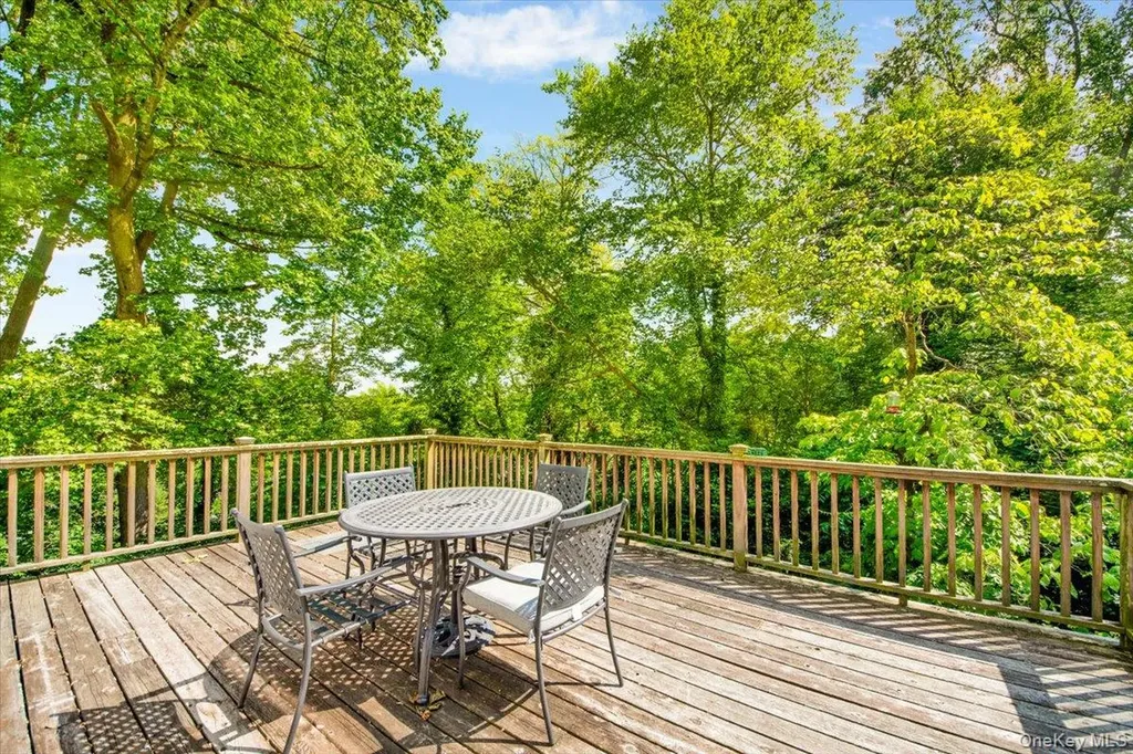 6 Sunset Lane Hartsdale NY 10530