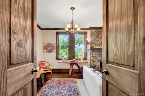 6 Sunset Lane Hartsdale NY 10530