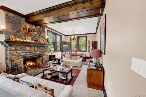 6 Sunset Lane Hartsdale NY 10530