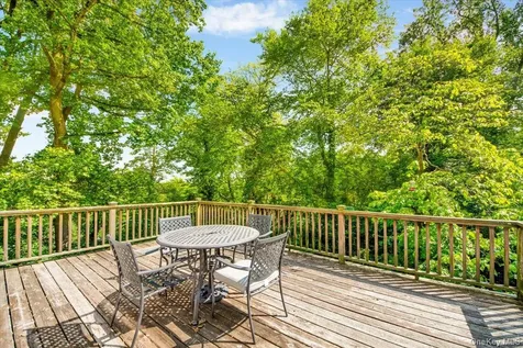 6 Sunset Lane Hartsdale NY 10530