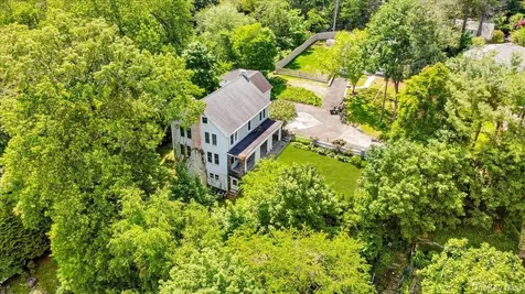 6 Sunset Lane Hartsdale NY 10530