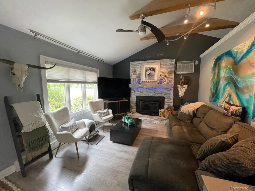 30 Classon Avenue Mastic NY 11950
