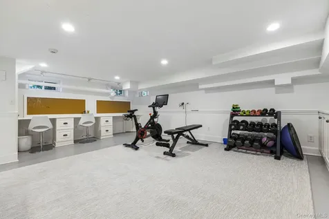 134 Brewster Road Scarsdale NY 10583