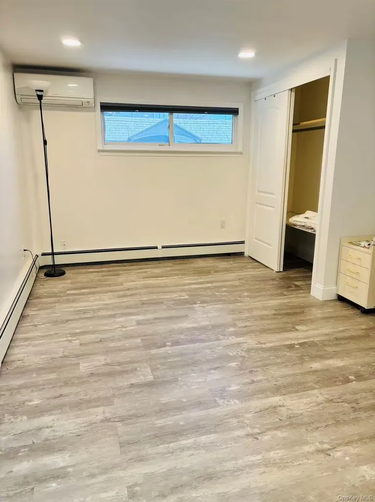 21 Keats Court Bethpage NY 11714