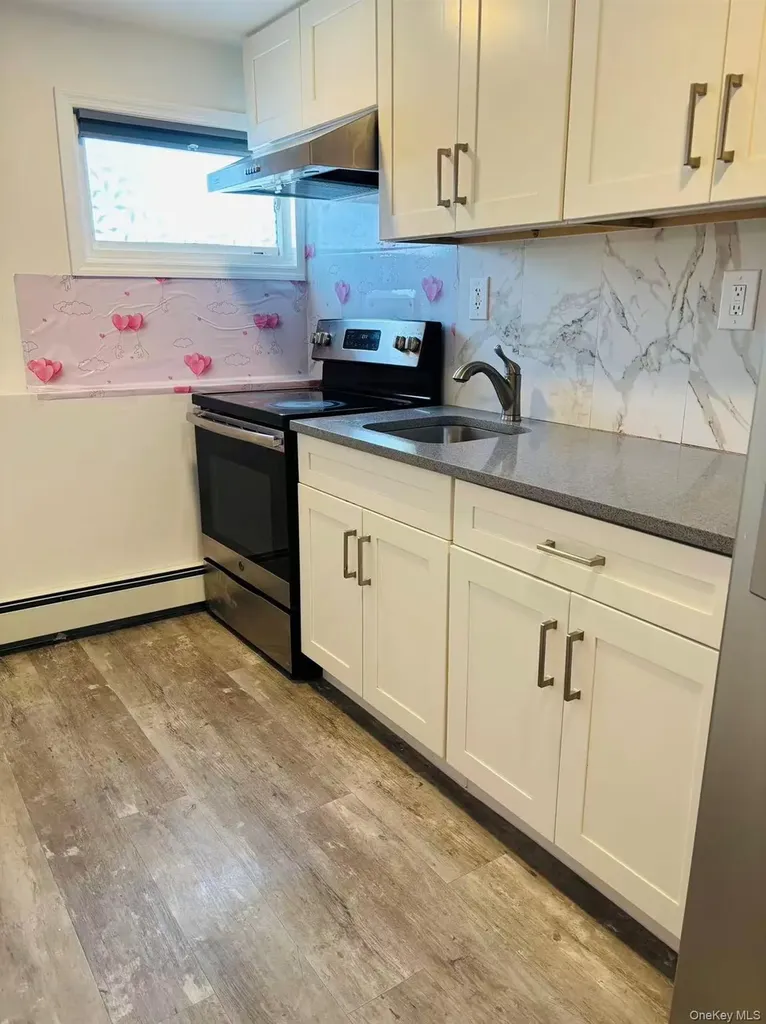 21 Keats Court Bethpage NY 11714