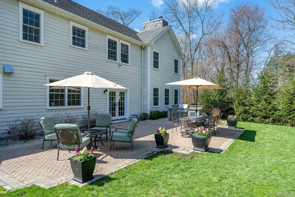 6 Cliff Place Armonk NY 10504