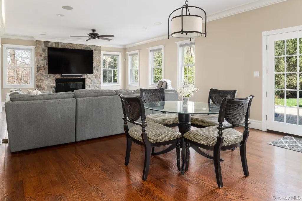 6 Cliff Place Armonk NY 10504