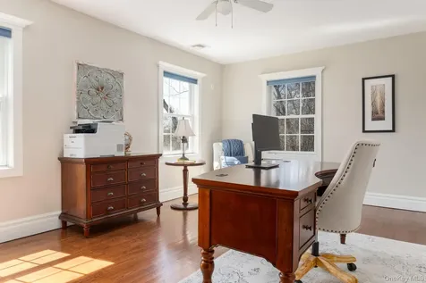 6 Cliff Place Armonk NY 10504