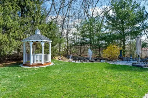 6 Cliff Place Armonk NY 10504