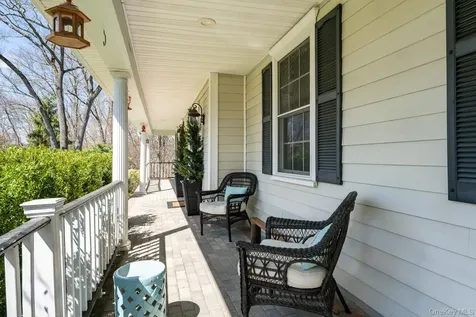 6 Cliff Place Armonk NY 10504