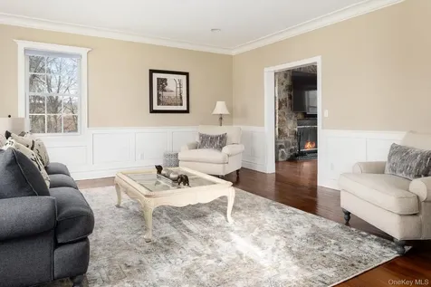 6 Cliff Place Armonk NY 10504